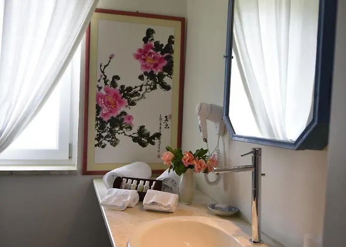 לינה וארוחת בוקר Casa Solares 4*