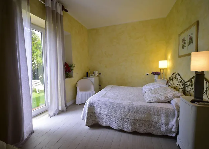 Casa Solares 4* Solfara Mare