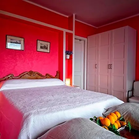 Casa Solares Bed & Breakfast Solfara Mare