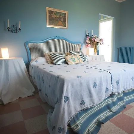 Bed & Breakfast Casa Solares 4*
