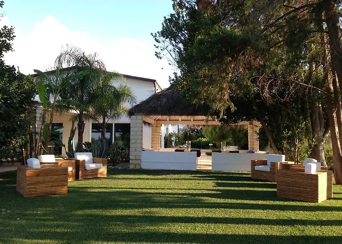 Alojamento de Acomodação e Pequeno-almoço Casa Solares 4*